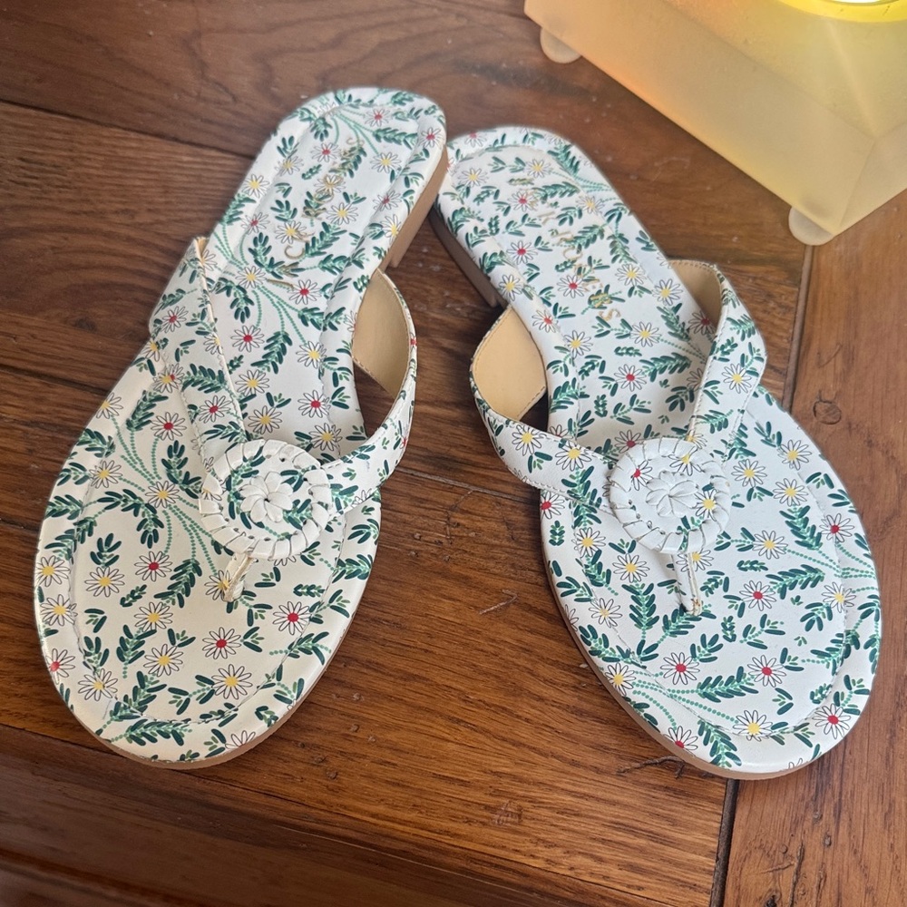 Jack Rogers White Floral Braided Circle Slide Sandals